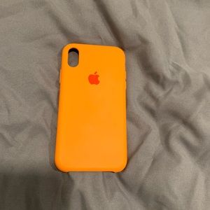 Orange silicone apple case iPhone XR